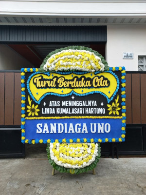 Papan Bunga Duka di Wargaluyu